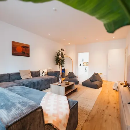 Designer 2br Flat Near Center & The Mosel River *